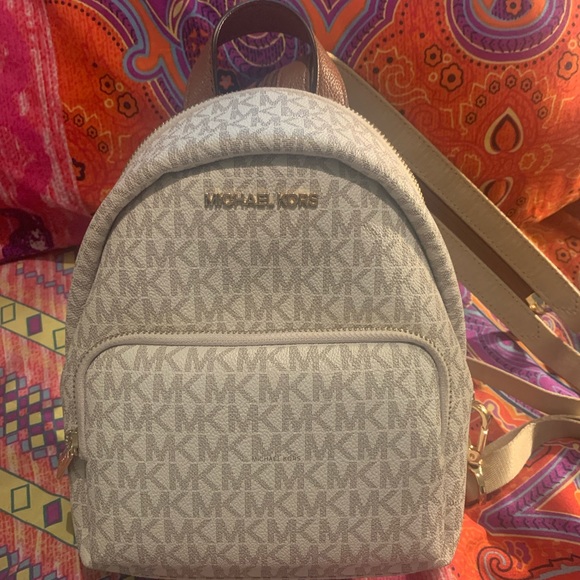 Mini Erin Michael Kors Backpack, New - Picture 2 of 4